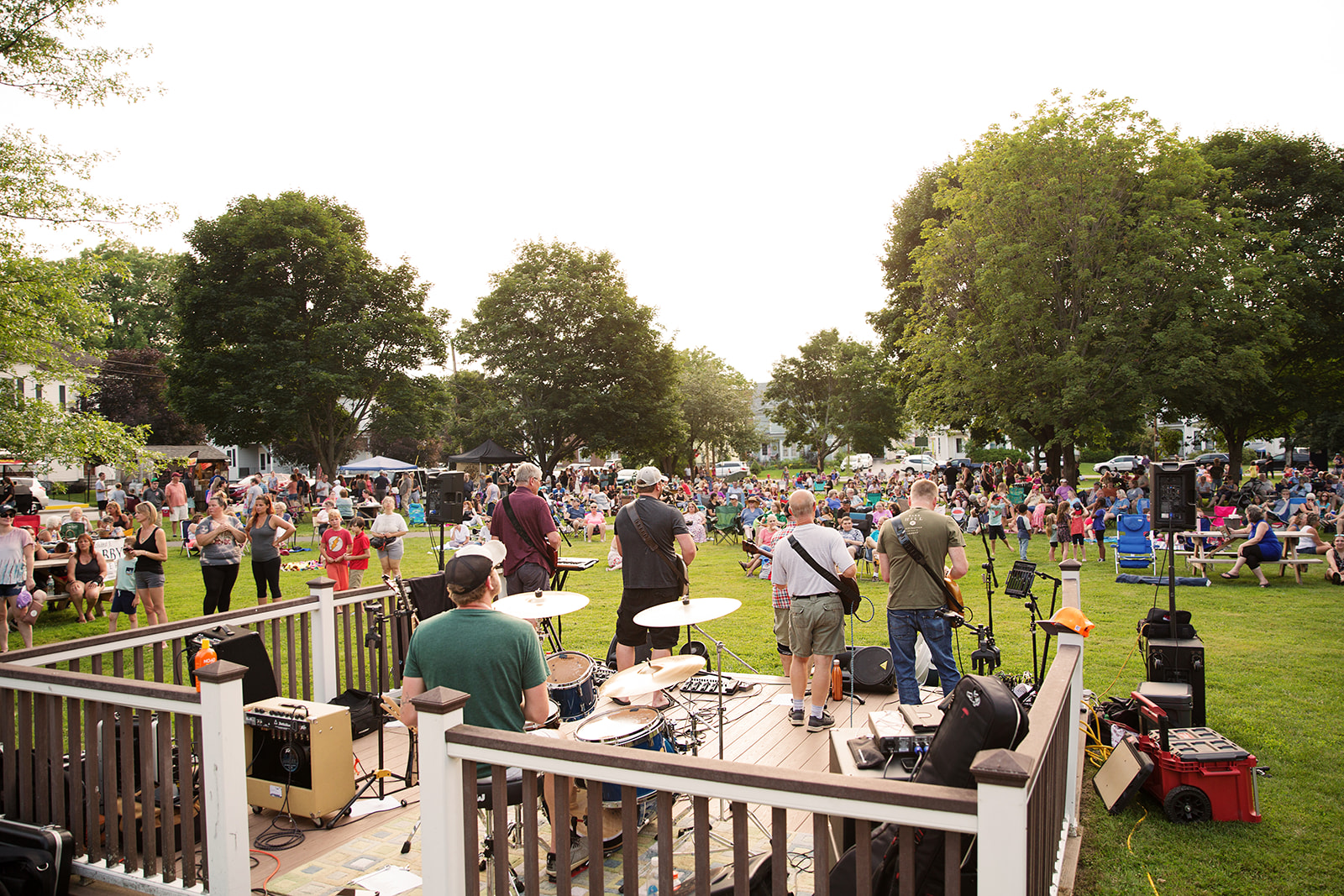 A band performing at Barre’s Concerts in Currier Park Series, photo by Shannon Alexander Photography