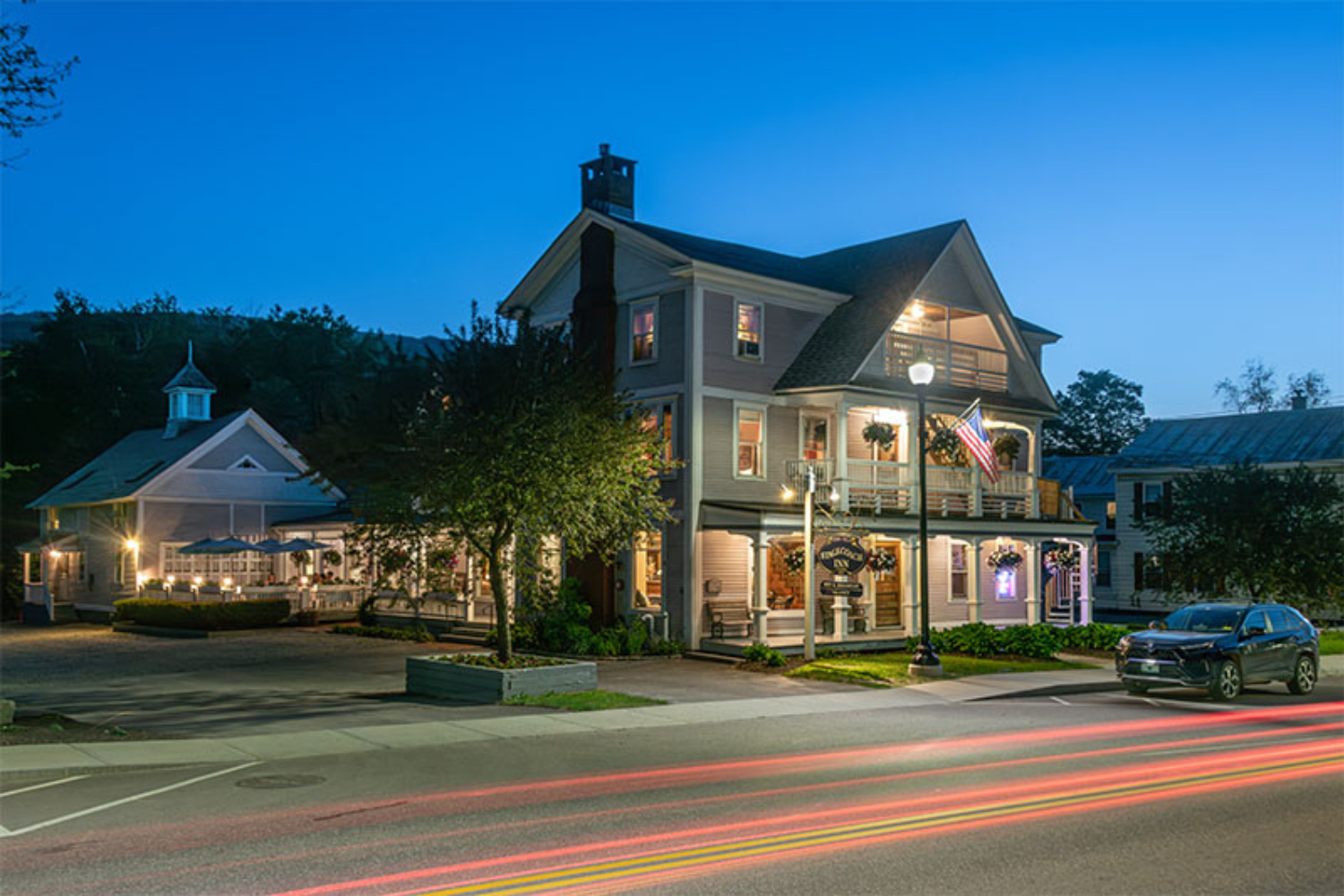 The Old Stagecoach Inn at night